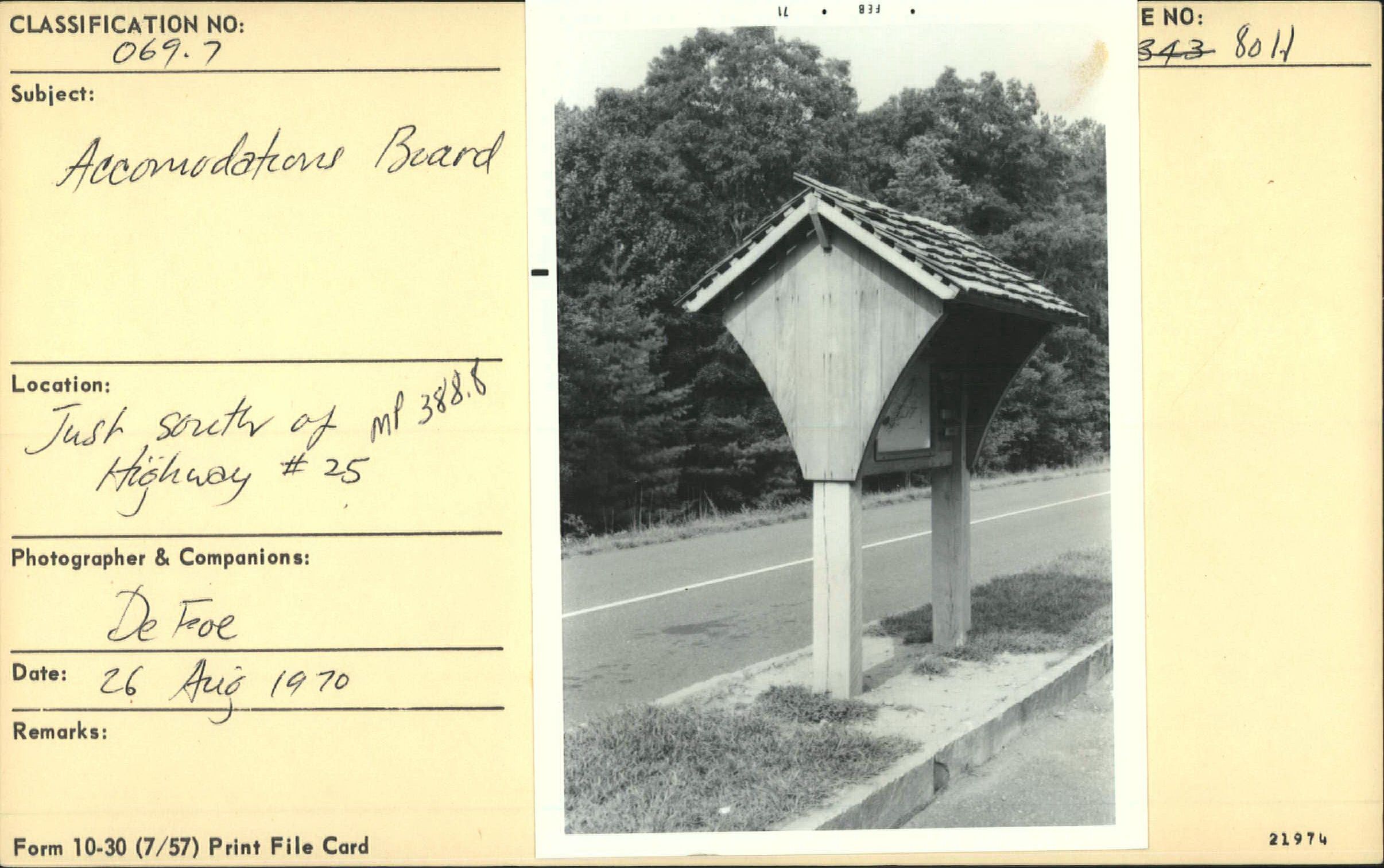 Accommodations board on US 25