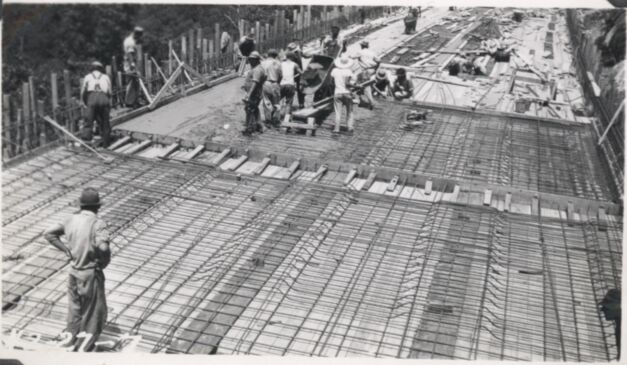 Pouring deck, middle section of third span