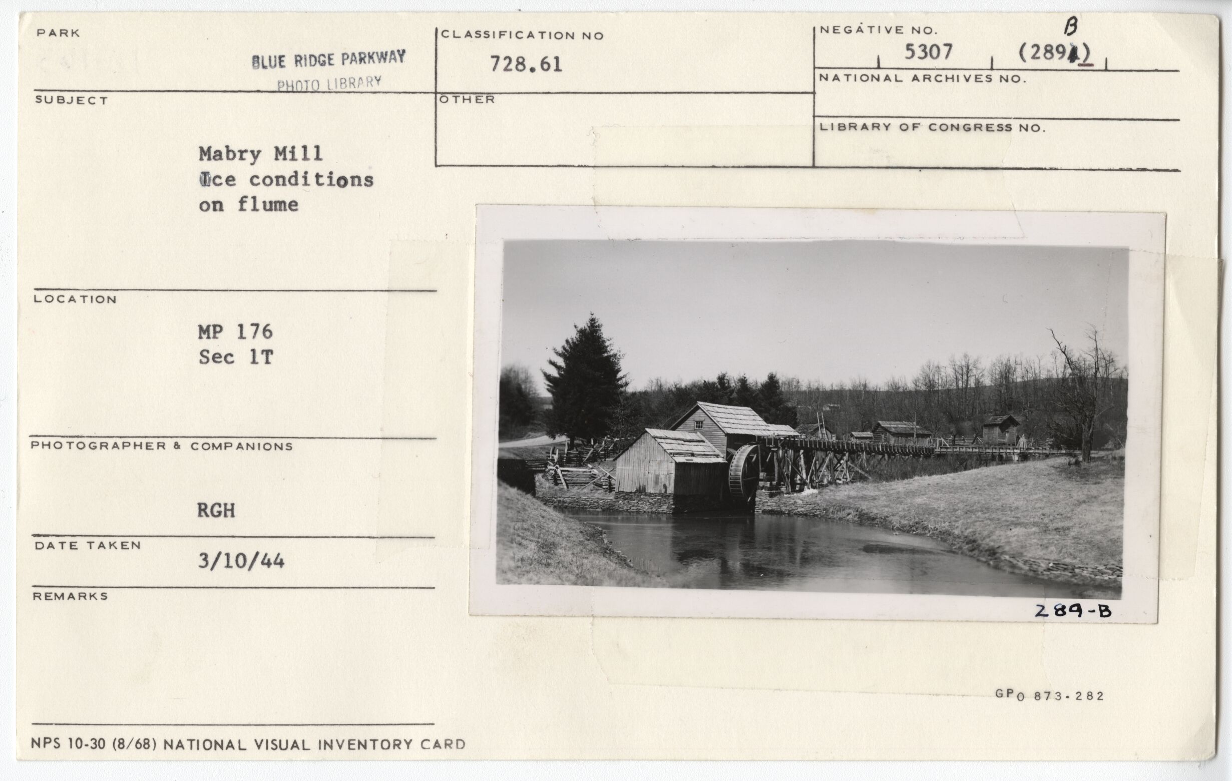 Mabry Mill, ice conditions on Flume