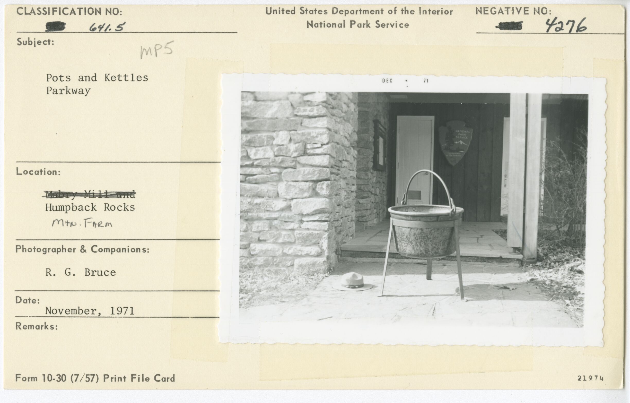 Pots and Kettles Parkway