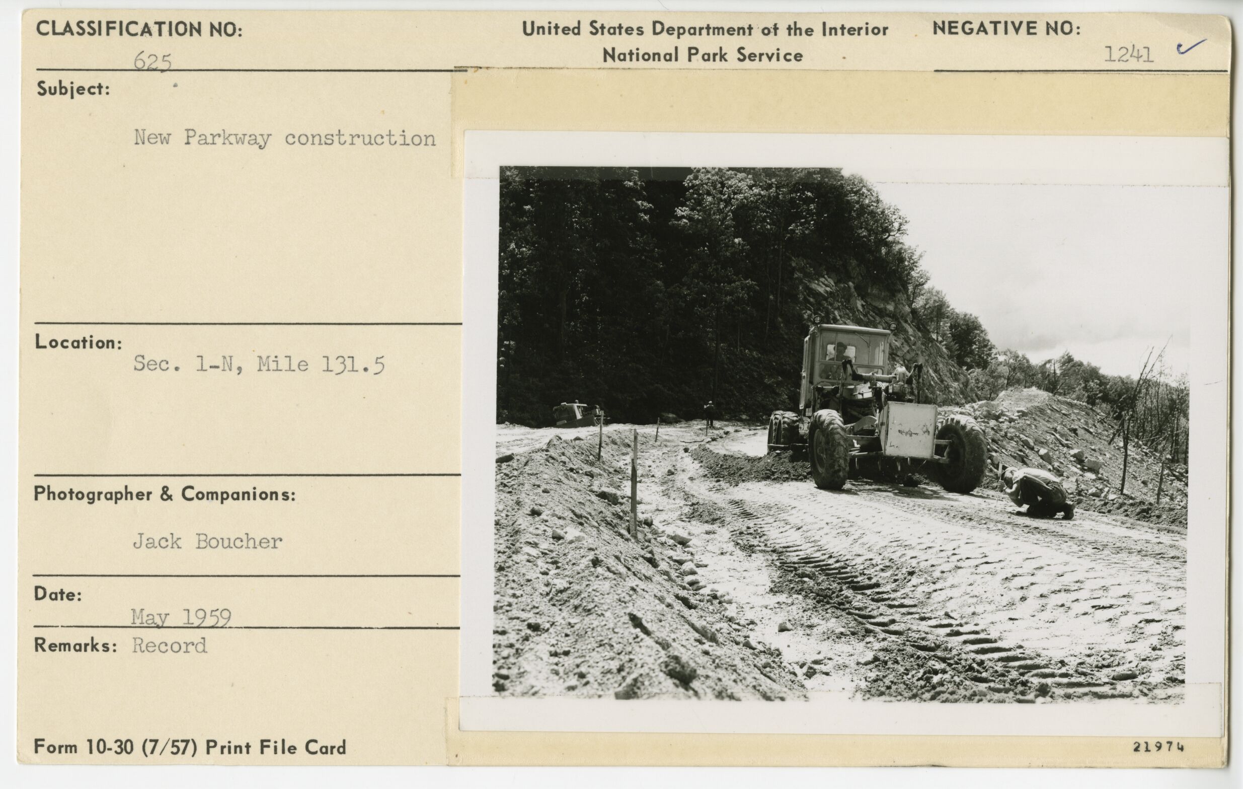 New Parkway construction with equipment