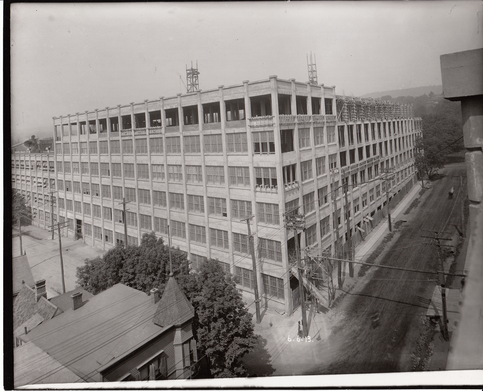 Storage Battery Building under construction, viewed from corner of Ashland Avenue, at left, and Lakeside Avenue.