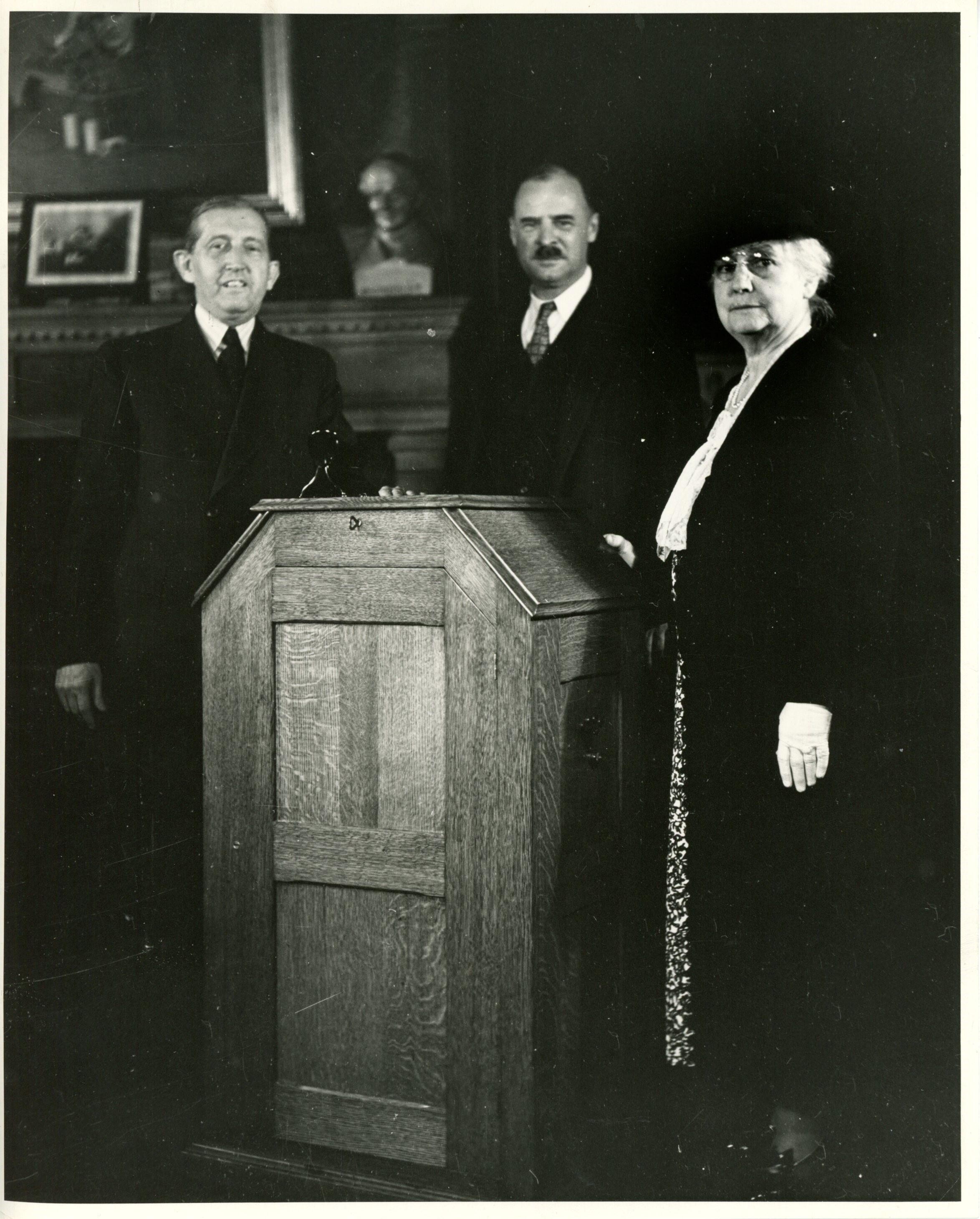 Will Hays, left, Mina Edison Hughes, and unidentified man at celebration of fiftieth anniversary of motion pictures.