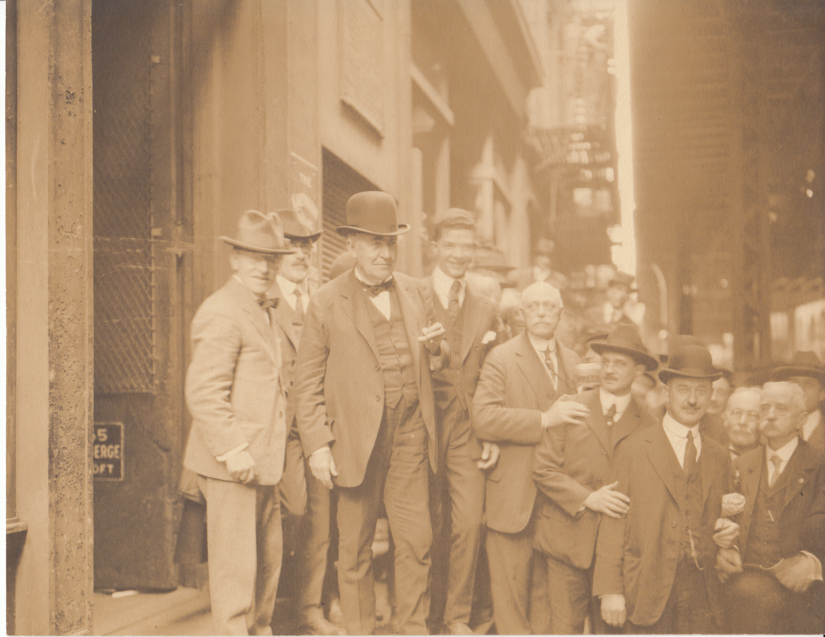 Thomas Edison at the unveiling of the tablet at 257 Pearl St. New York City, the first Edison central station building. William H. Meadowcroft is to the left of Edison.