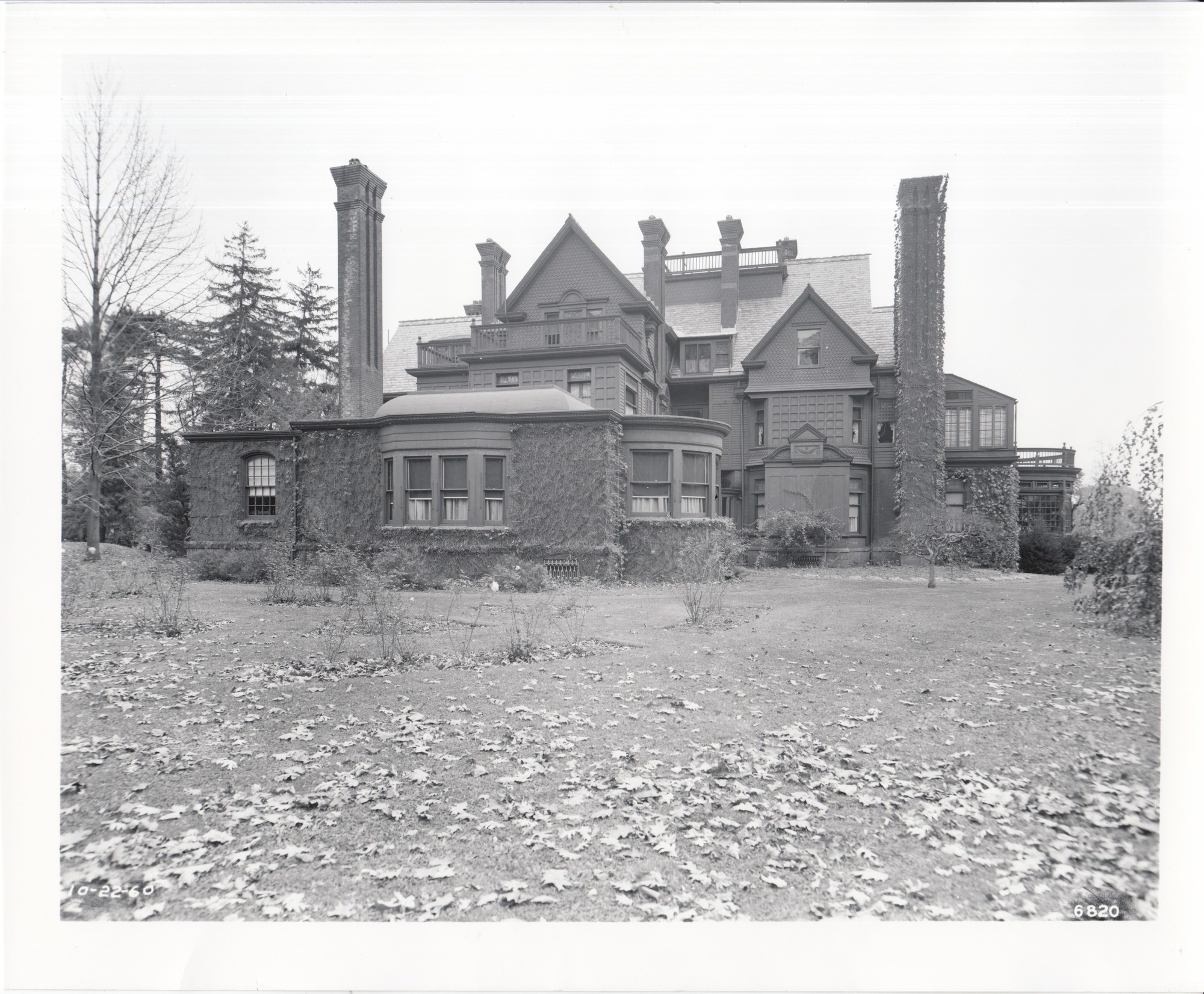 Glenmont, exterior, rear.