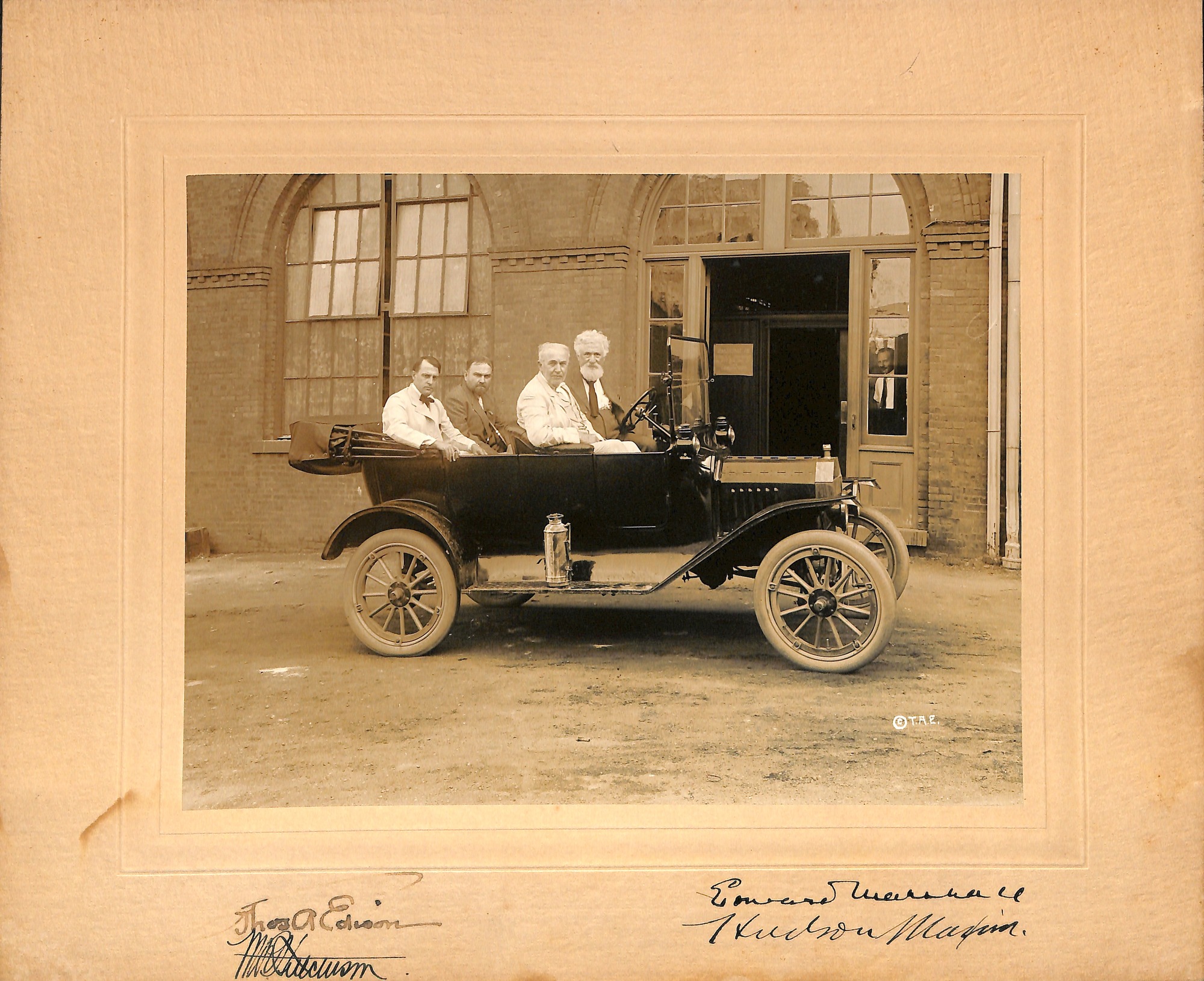 Thomas Edison seated in a Ford automobile at his West Orange Laboratory with Hudson Maxim, Miller Reese Hutchison, and Edward Marshall