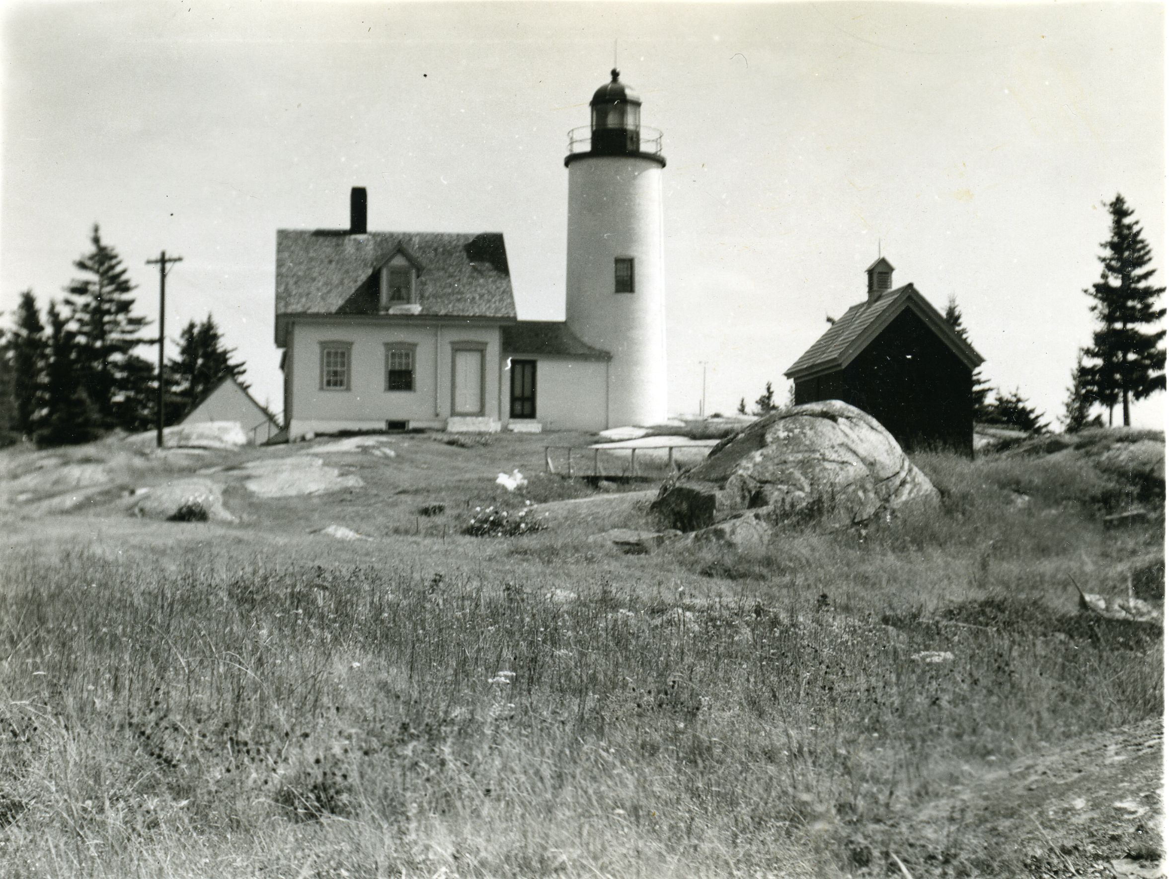 BAKERS ISLAND LIGHTHOUSE