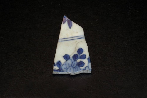 PORE 703 Large Deep Bowl with Foliage