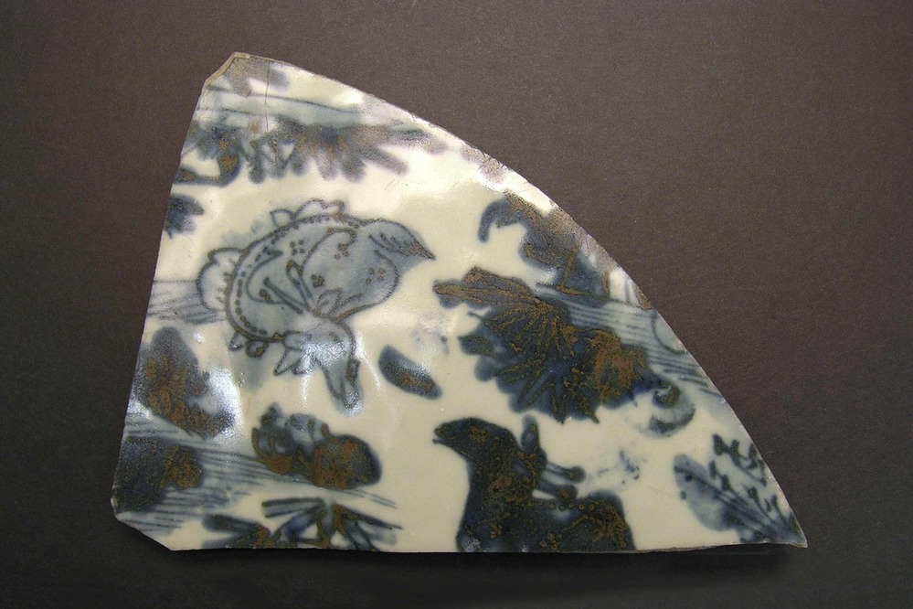 PORE 928 Foliage and Deer on Large Deep Bowl