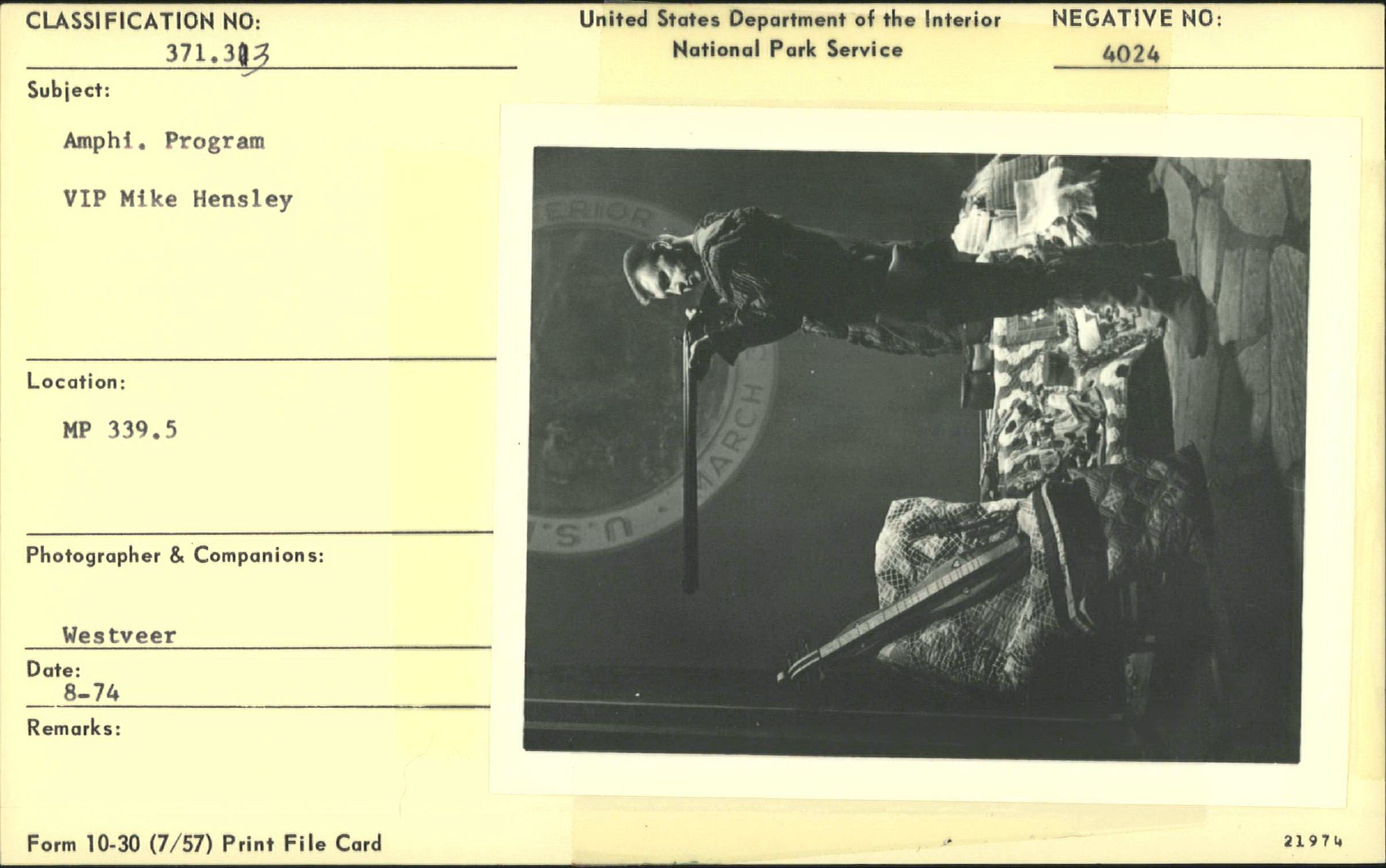 Amphitheater program with VIP Mike Hensley