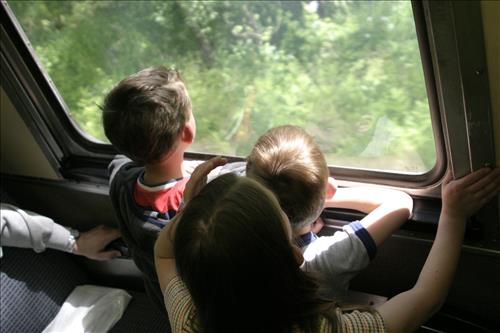 Cuyahoga Valley Scenic Railroad, Families on Train