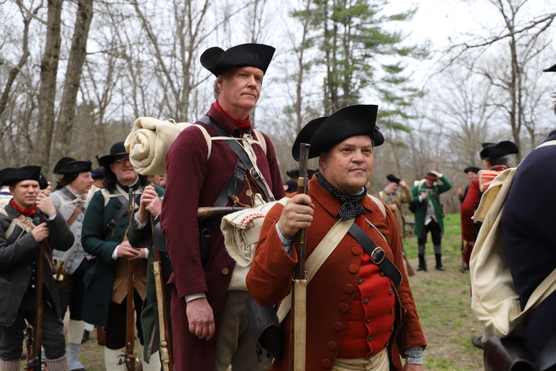 Militia marching down Battle Road