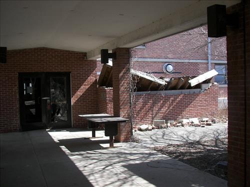 Deteriorated buildings 129, 130, 131, 132 at Floyd Bennett Field, Gateway NRA in 2013