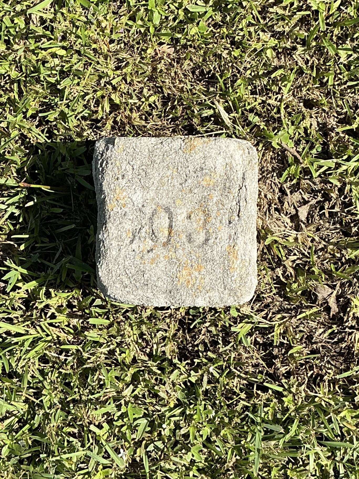 Additional photo of  flat marble marker