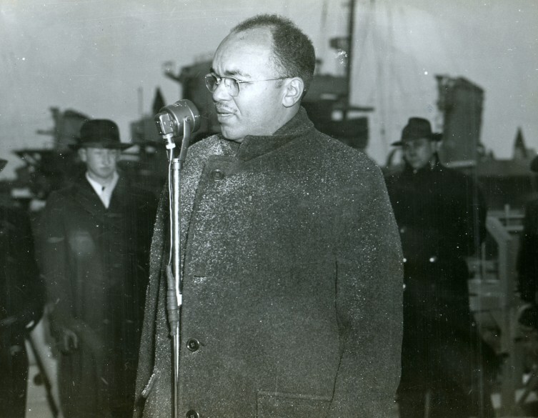 Julian D. Steele speaking at the commissioing of the U.S.S. Mason.