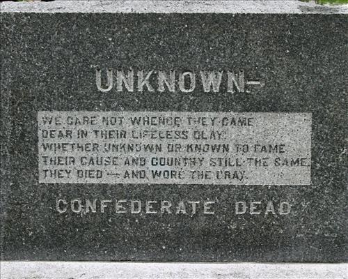 Monument for the unknown Confederate dead at Corinth Battlefield, Battery Robinett earthworks, Miss.