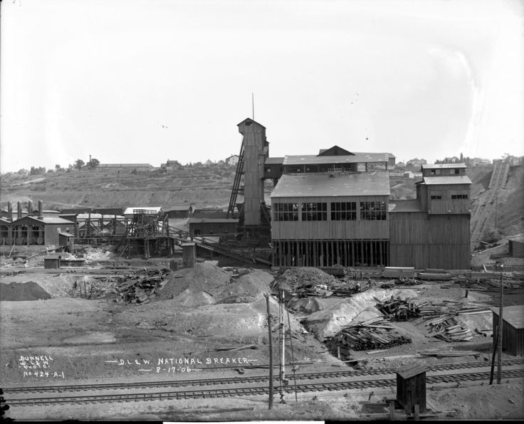 A0424-1-A0424-2--Scranton, PA--National Breaker Under Construction, Front View [1906.08.17]