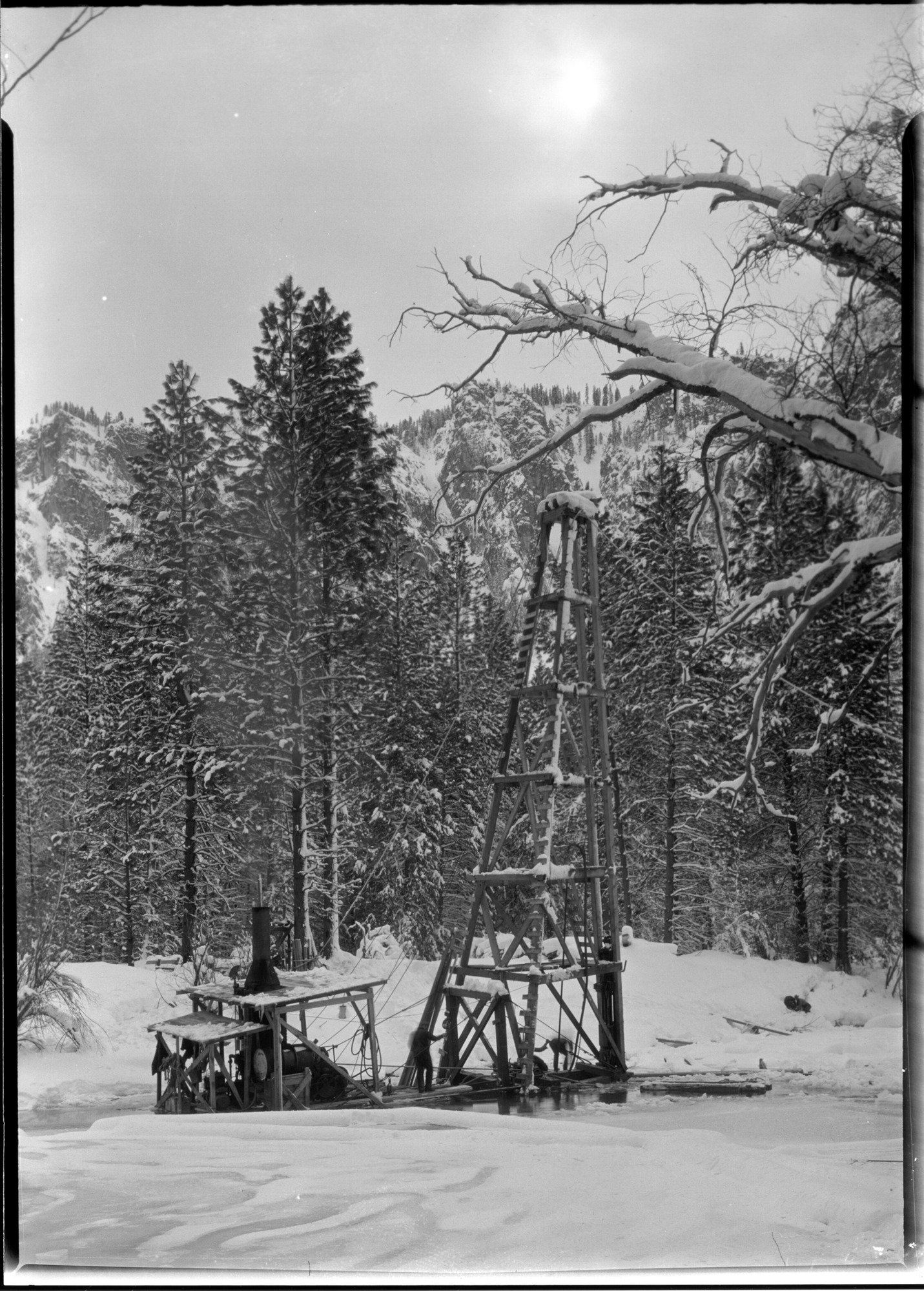 Pile driver - new El Capitan Bridge