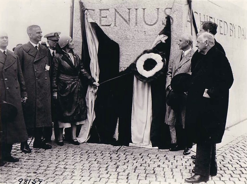 1932 Monument Dedication