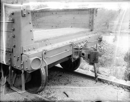 C4103-C4111--Pittsburg & Lake Erie Railroad Gondola no. 46065 [1917.06.19]