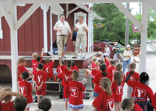 Cuyahoga Valley Scenic Railroad, transportation interpreters and day campers 2