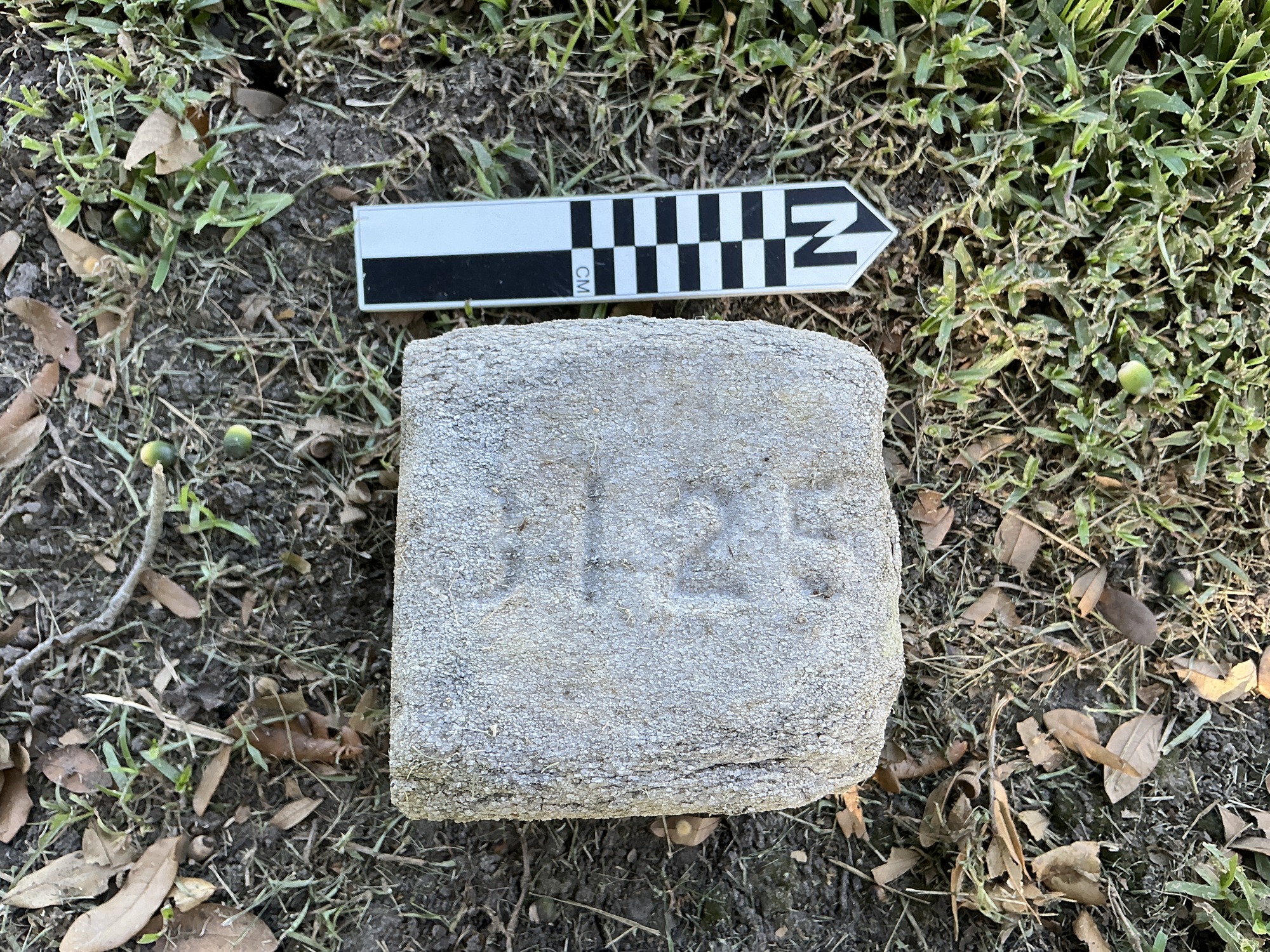 Extra image of flat marble marker