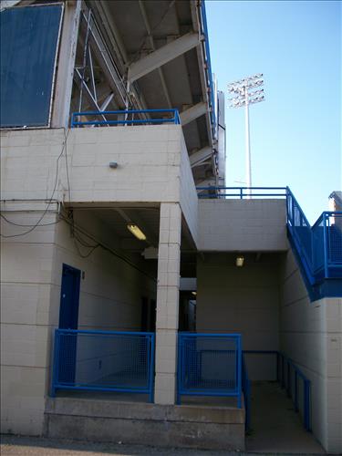 EQ 11 Earthquake damage at Washinton Tennis Ctr Aug 2011