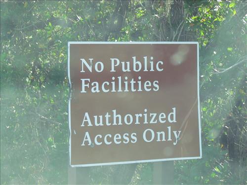 Flamingo Main Road Signs