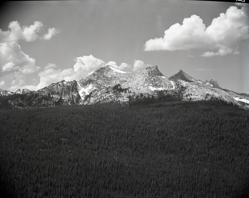 Telephoto of Saddle of Unicorn Peak from Lembert Dome.