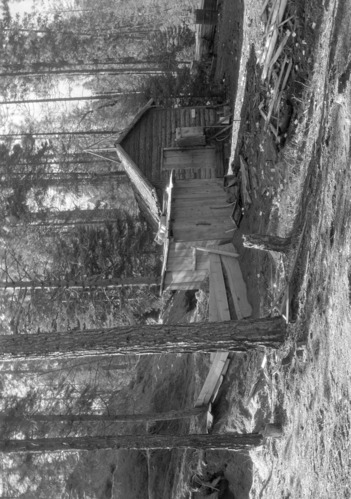 Claude Rouse property. Sec. 35, Wawona.