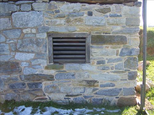 Stabilize and restore Newcomber Barn at Antietam NB Sharpsburg MD.