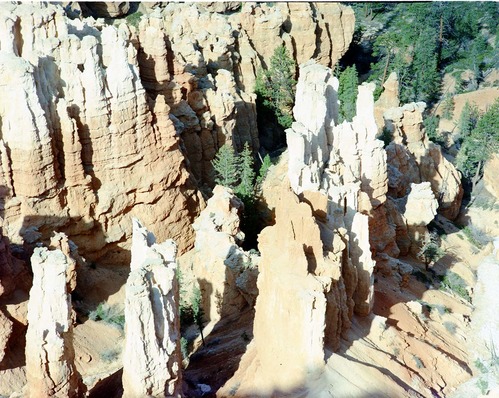 Color Panoramic views of Bryce Canyon.