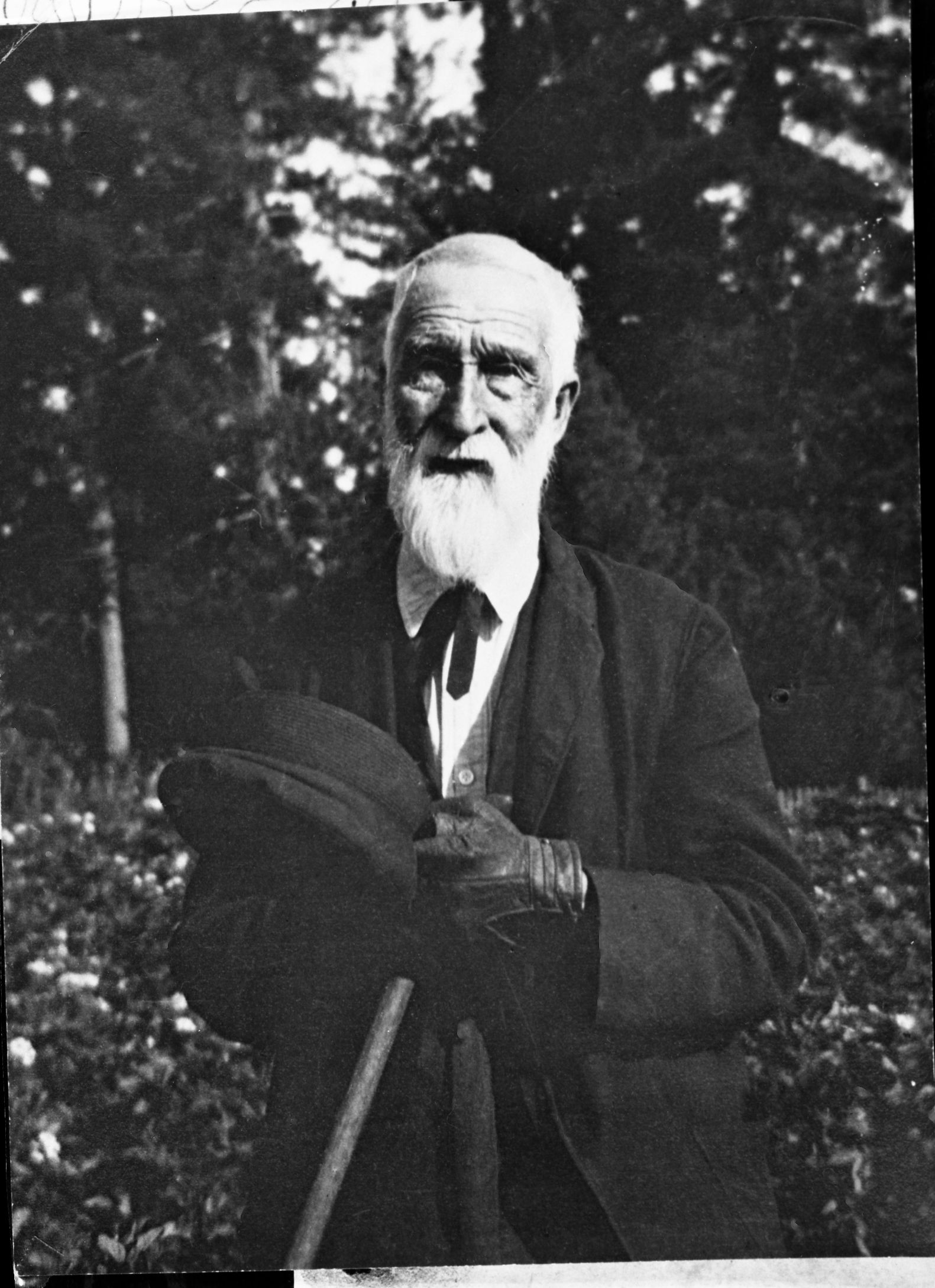 Copied from old photos of Celia Crocker Thompson of Lodi, Ca. Copied 1951.