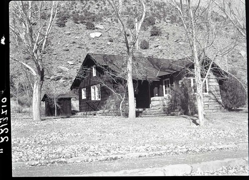 Park residence Building 10, Oak Creek housing area.