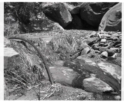BW photo of a rock slide at the gateway to the narrows.
