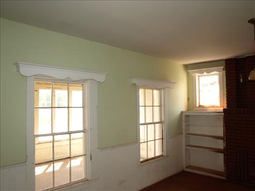 SLBE Glen Haven Sleeping Bear Inn Interior Cont.