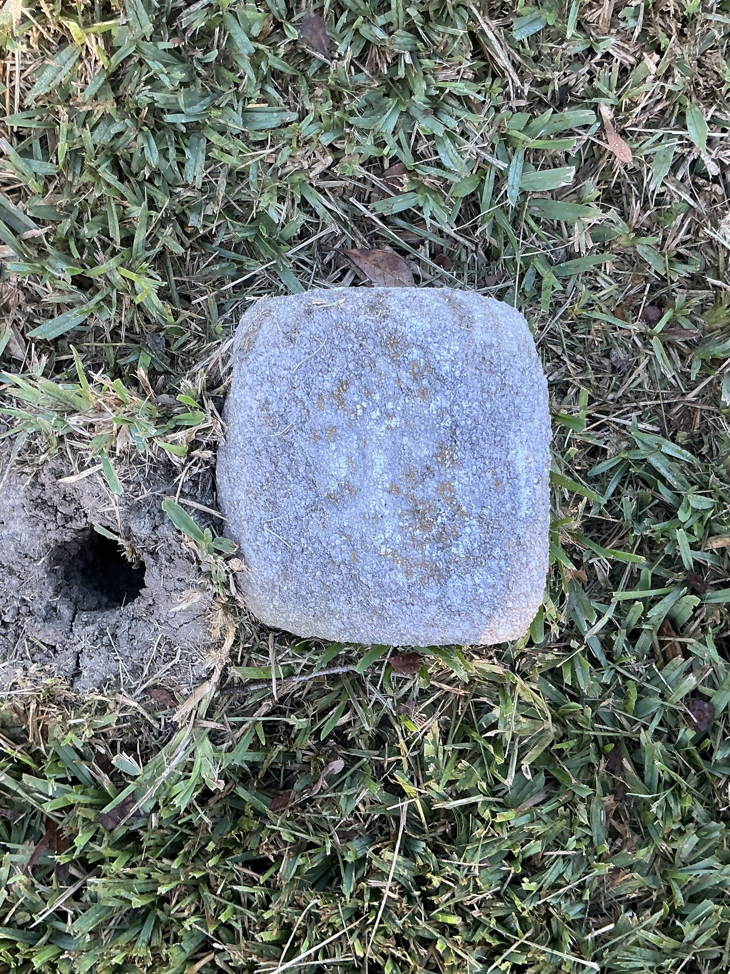 Top of flat marble marker