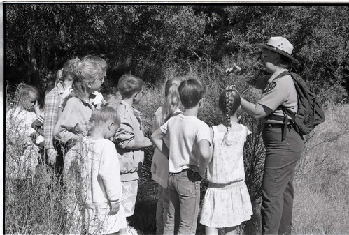 BW Photos of Junior Ranger Activities in Zion.