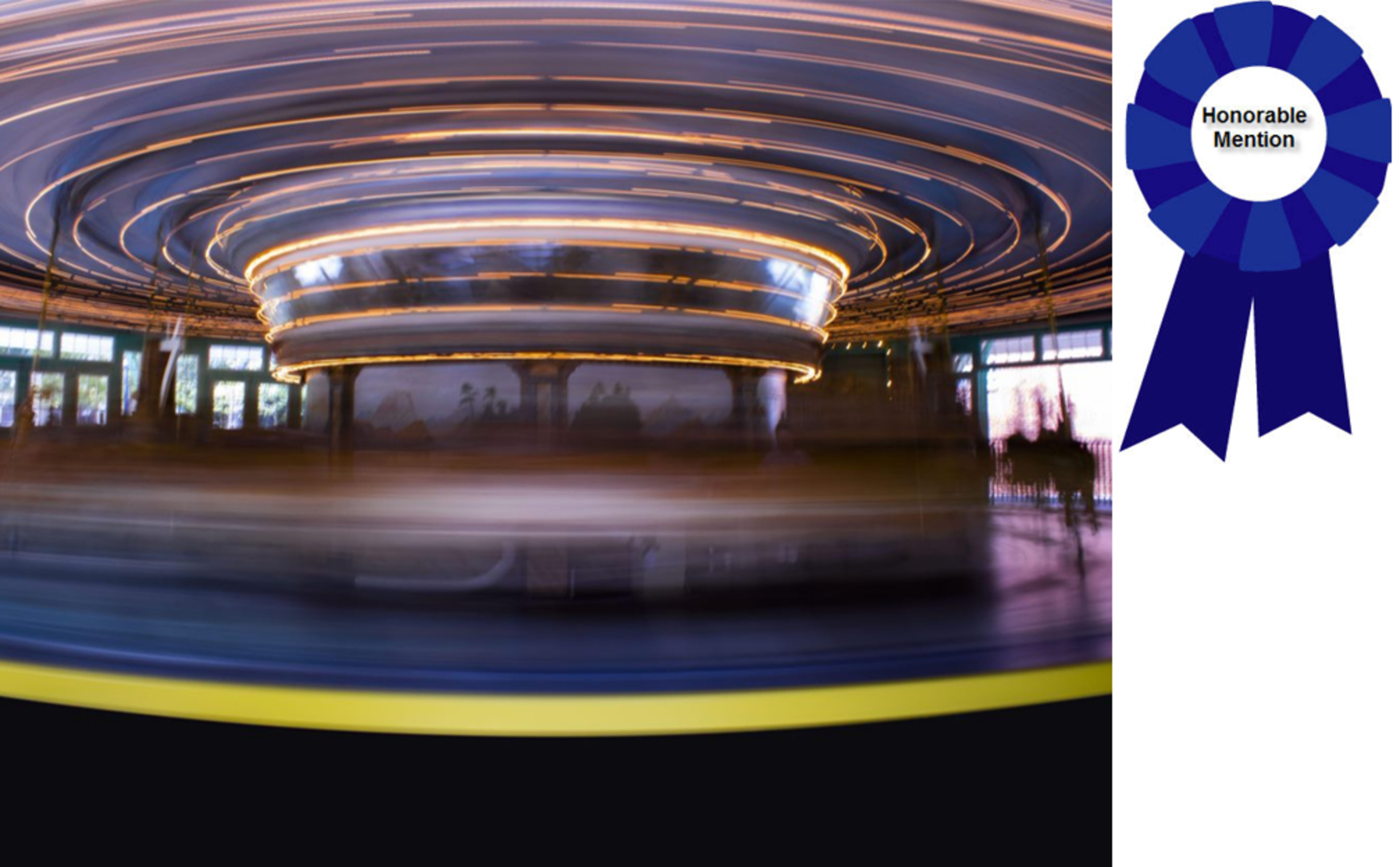 Handheld long exposure of the carousel at Glen Echo.​
