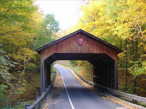 SLBE Pierce Stocking Scenic Drive - Covered Bridge - Fall