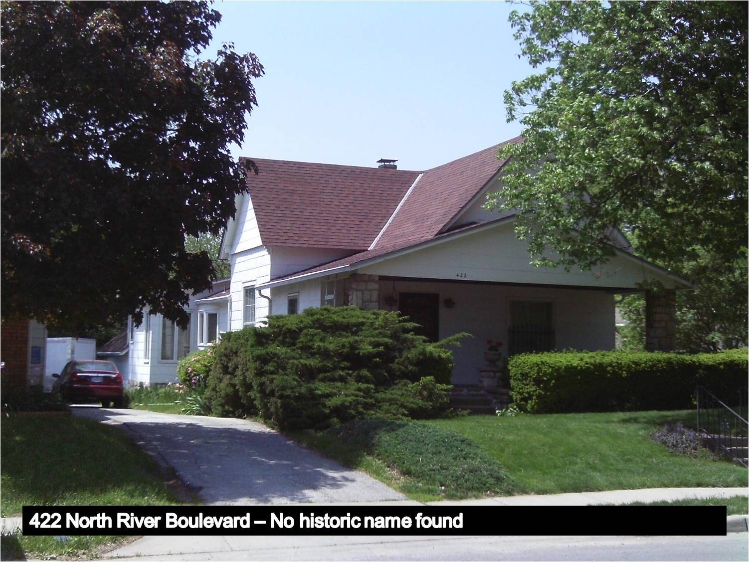 Image of an unnamed Queen Anne-style house.