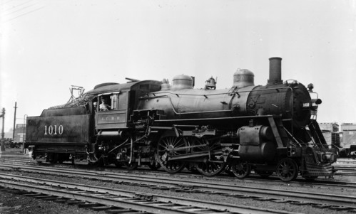 Illinois Central no. 1010 [4-4-2]