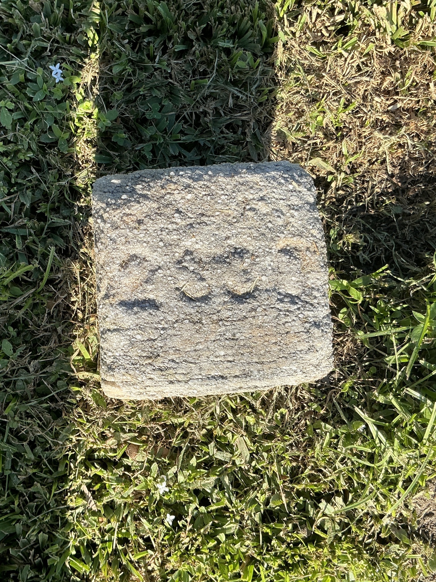 Top of flat marble marker