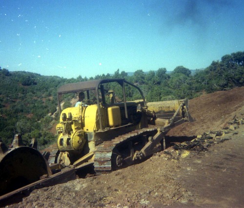 Color Photos of rock slides in Kolob Canyon.