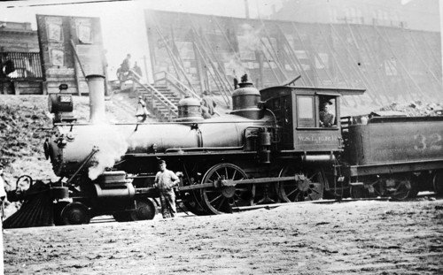 Wheeling & Lake Erie no. 0322 [4-4-0]