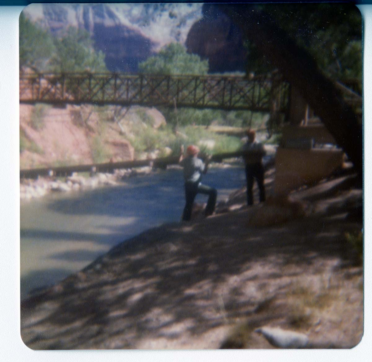 Workers during the arrival and emplacement of the Zion Lodge footbridge.