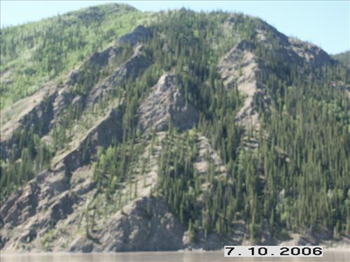 1 Yukon-Charley Rivers National Park and Preserve Peregrine Falcon Survey 2006