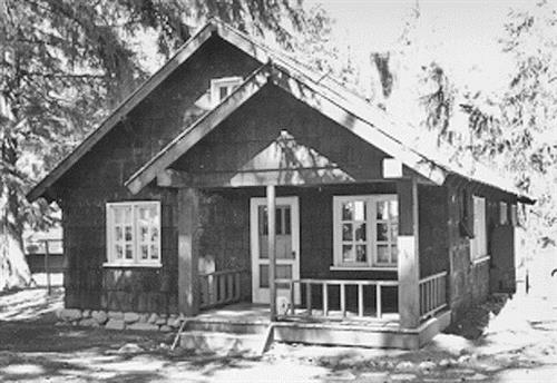 Longmire Historic House L-111 and L-115