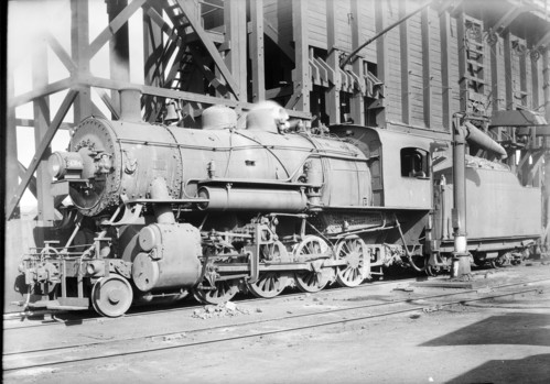 Wheeling & Lake Erie no. 4304 [2-8-0]