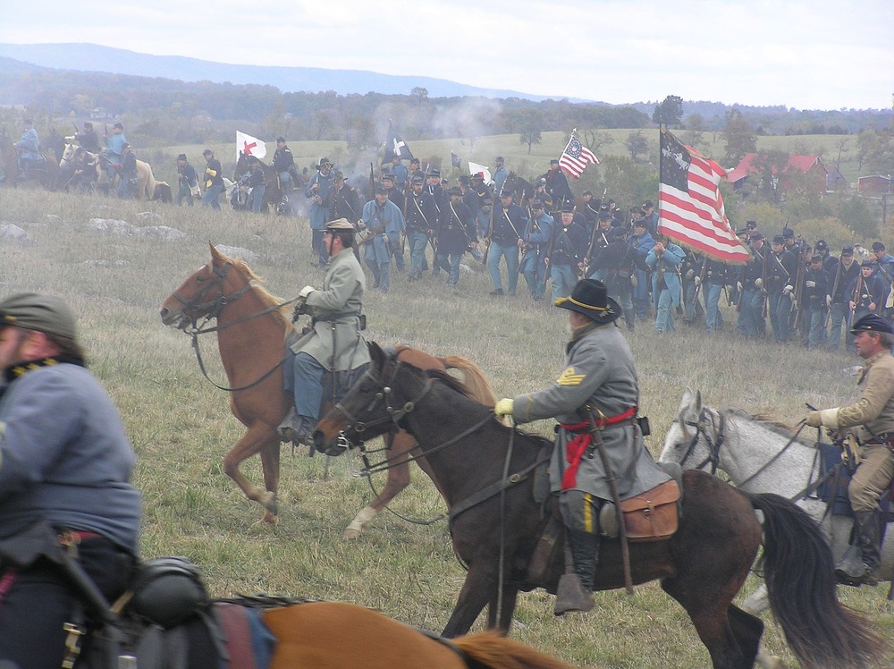 Advance of the Union battle line at reenactment.